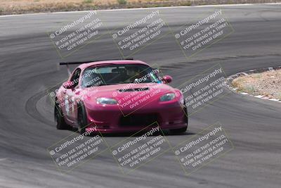 media/Jun-01-2025-CalClub SCCA (Sun) [[eae223c5dd]]/Group 2/Race 3/